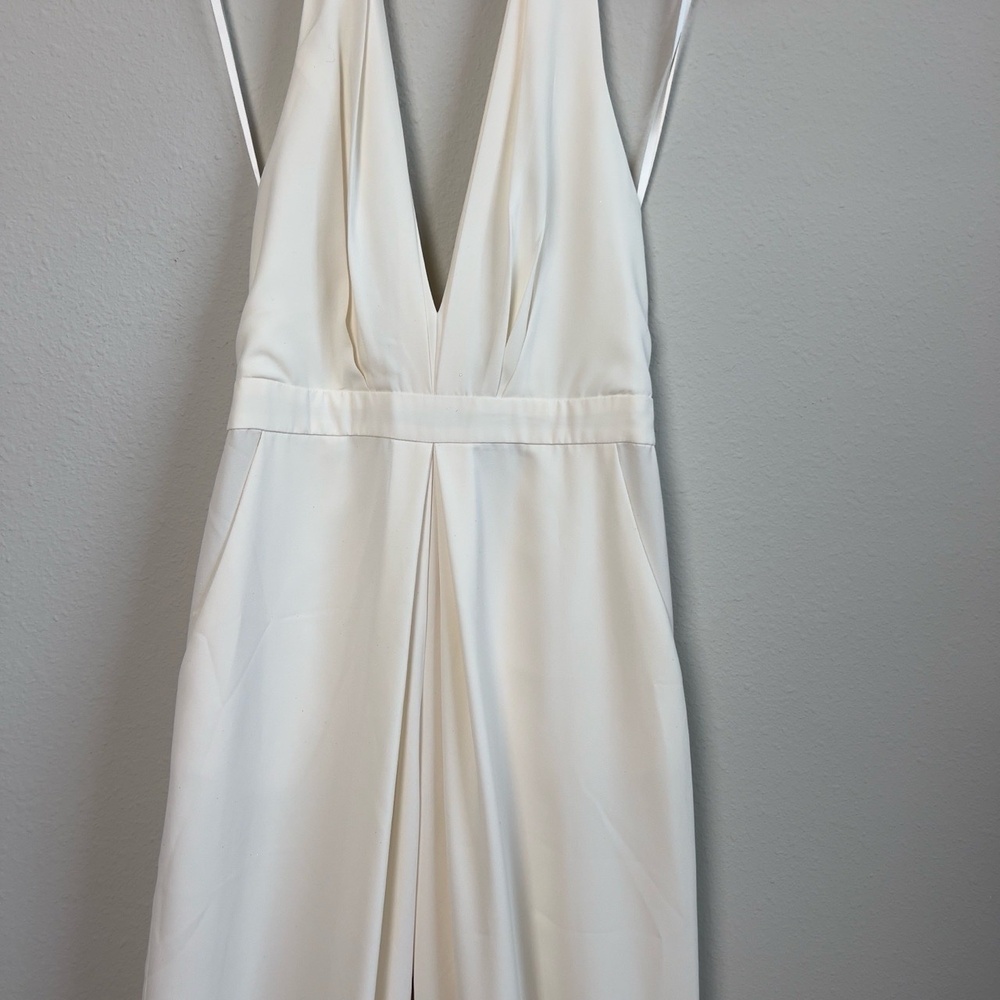 Jill Stuart Halter Wide Leg Jumpsuit White Off-White Elegant Flowy Deep V-Back - Picture 7 of 16